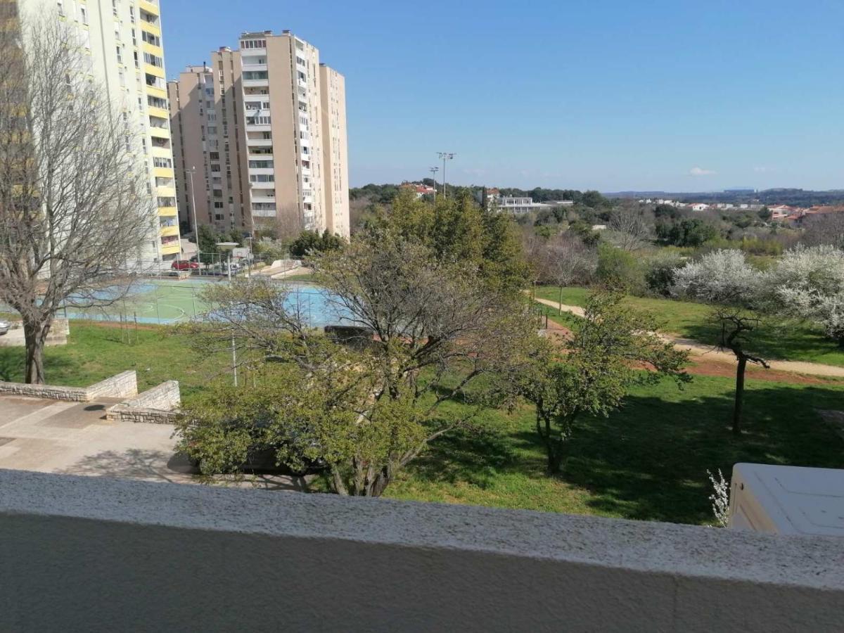 Apartman Petra Пула Екстериор снимка